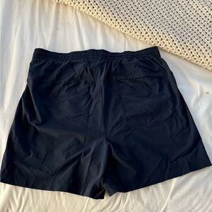 Lululemon bowline 5” navy blue medium